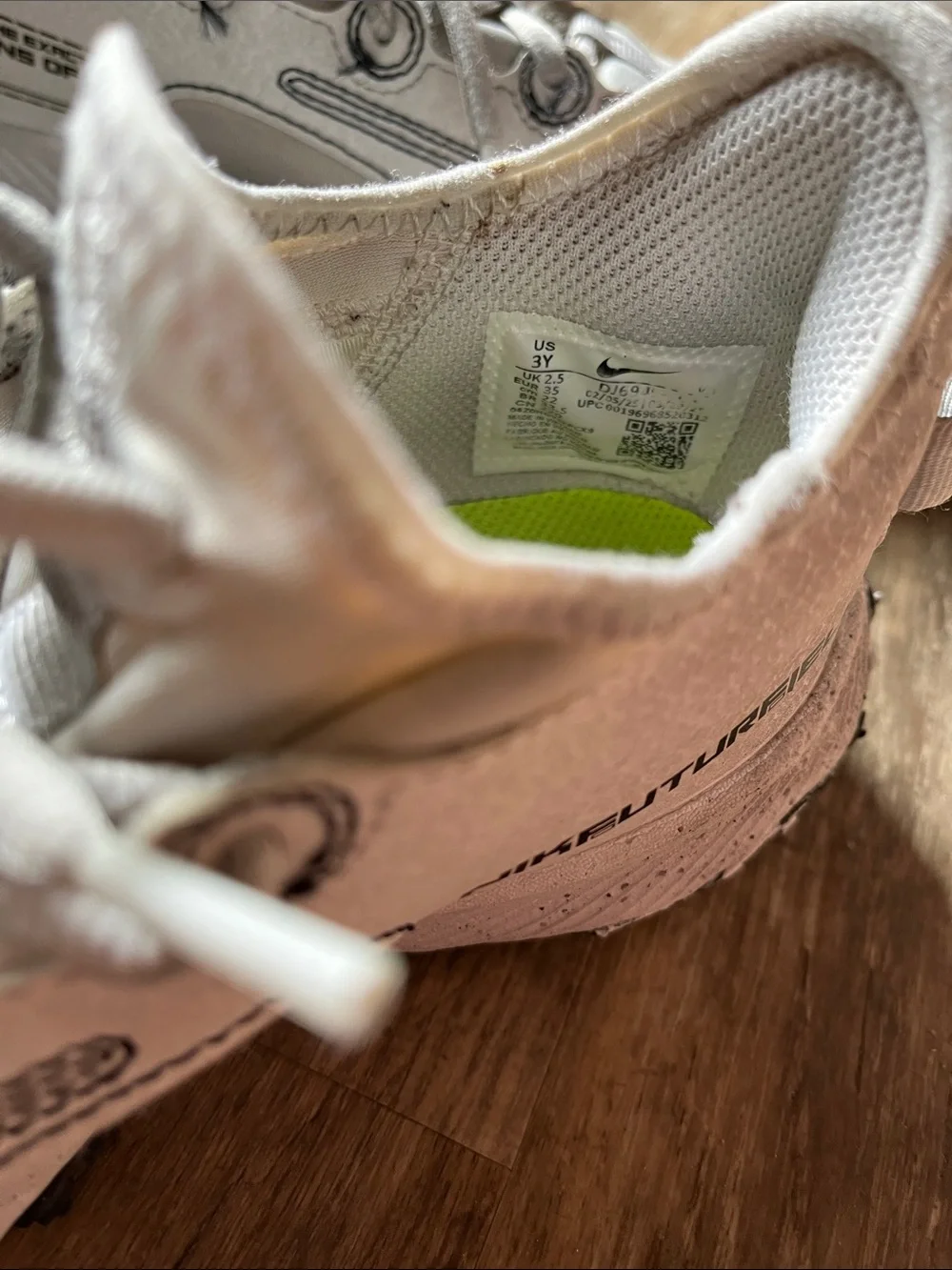 Nike Kids White and Black Trail Sneakers
